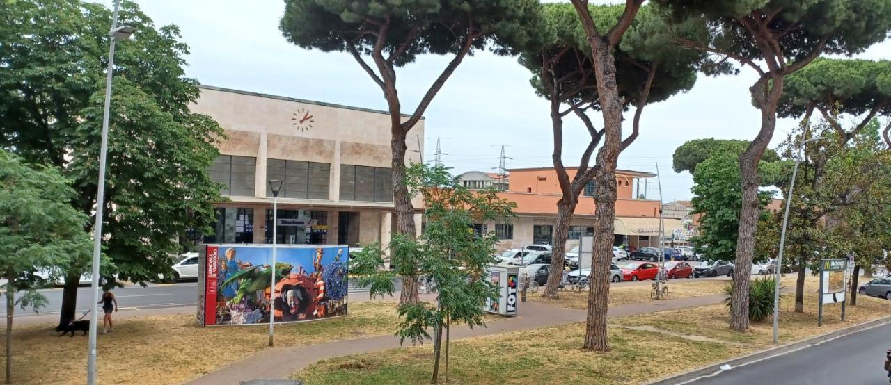Luminosissimo Appartamento Viareggio Centro エクステリア 写真